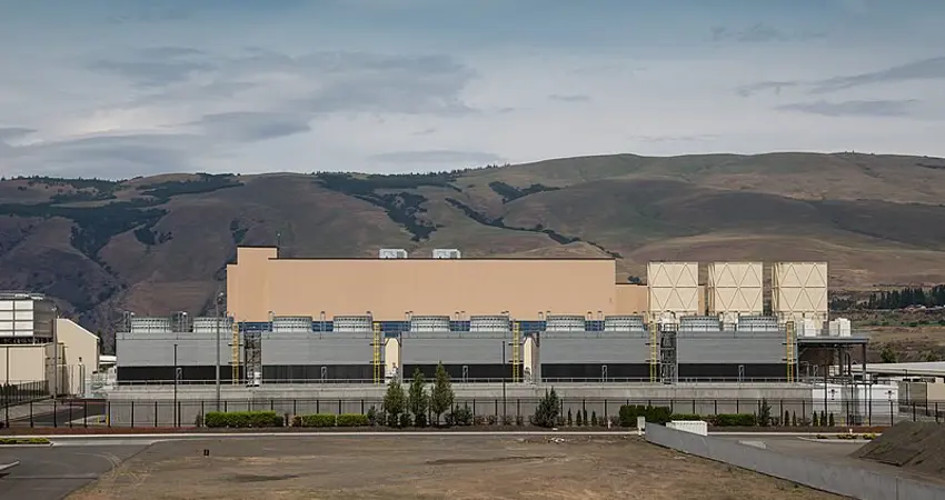 Data centre in The Dalles, Oregon. Photo by Tony Webster