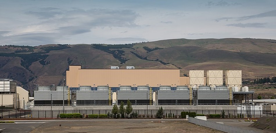 Data centre in The Dalles, Oregon. Photo by Tony Webster