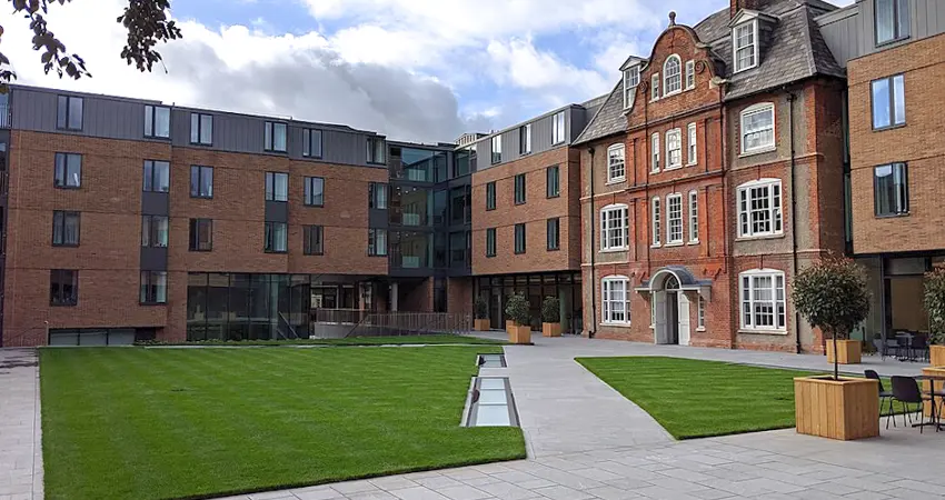 HB Allen Centre, Keble College