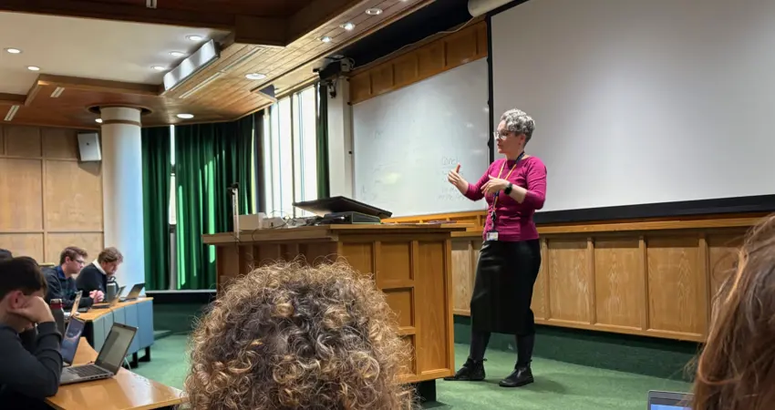 Kelly Webb-Davies presenting at an AI workshop