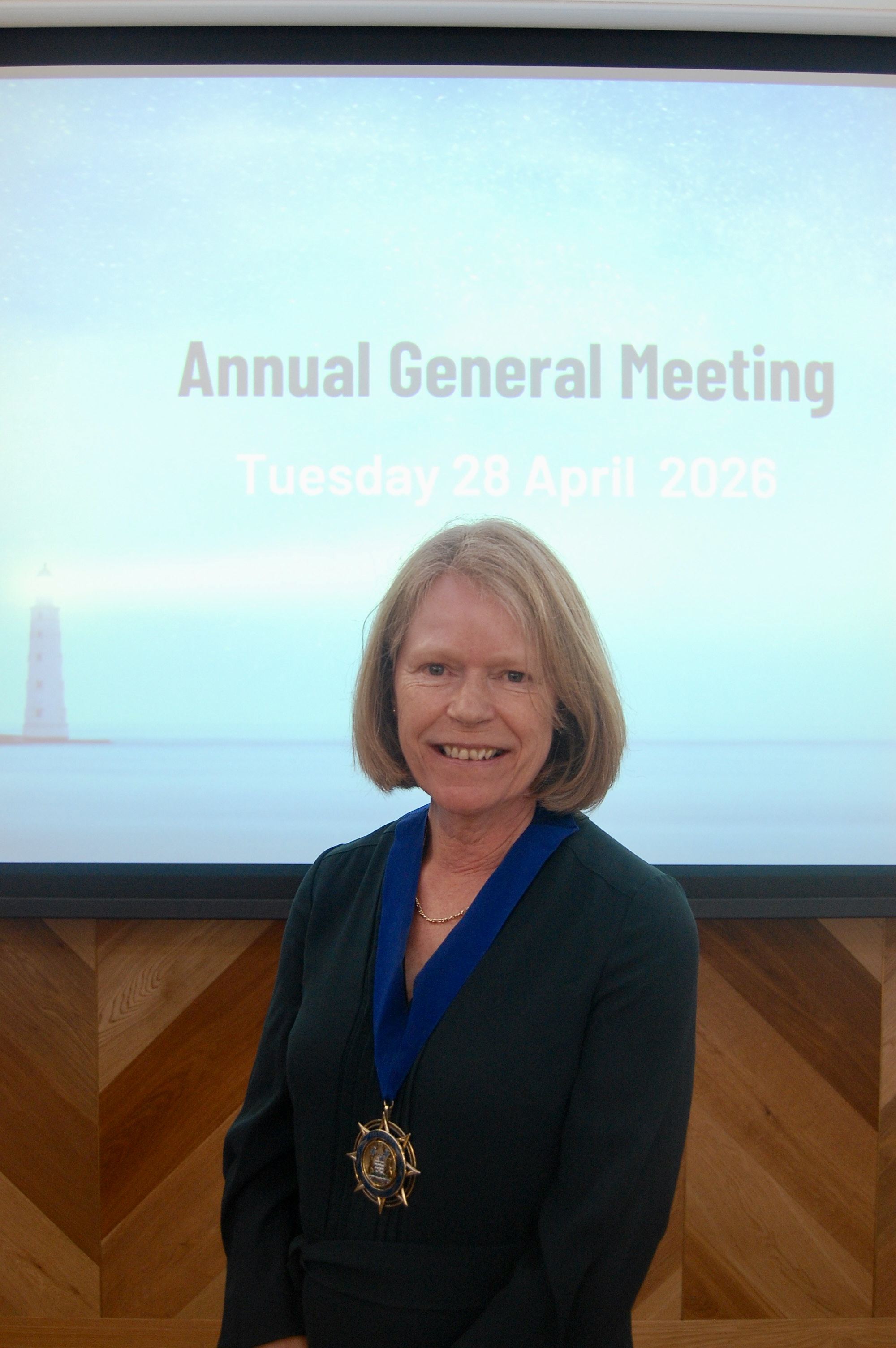 Oxford Statutory Professor of Civil Engineering inaugurated as IMarEST President