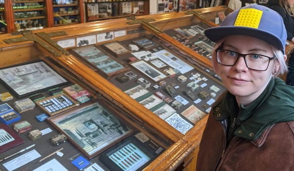 Oxford e-Research Centre DPhil student Erin Canning at the Pen Museum in Birmingham